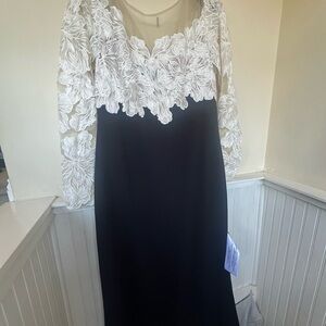 Tadashi Shoji Black and White Floral Lace Dress